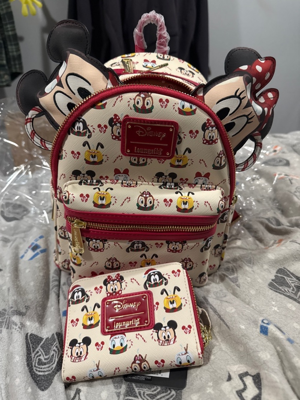 Loungefly Mickey and friends hot cocoa full set